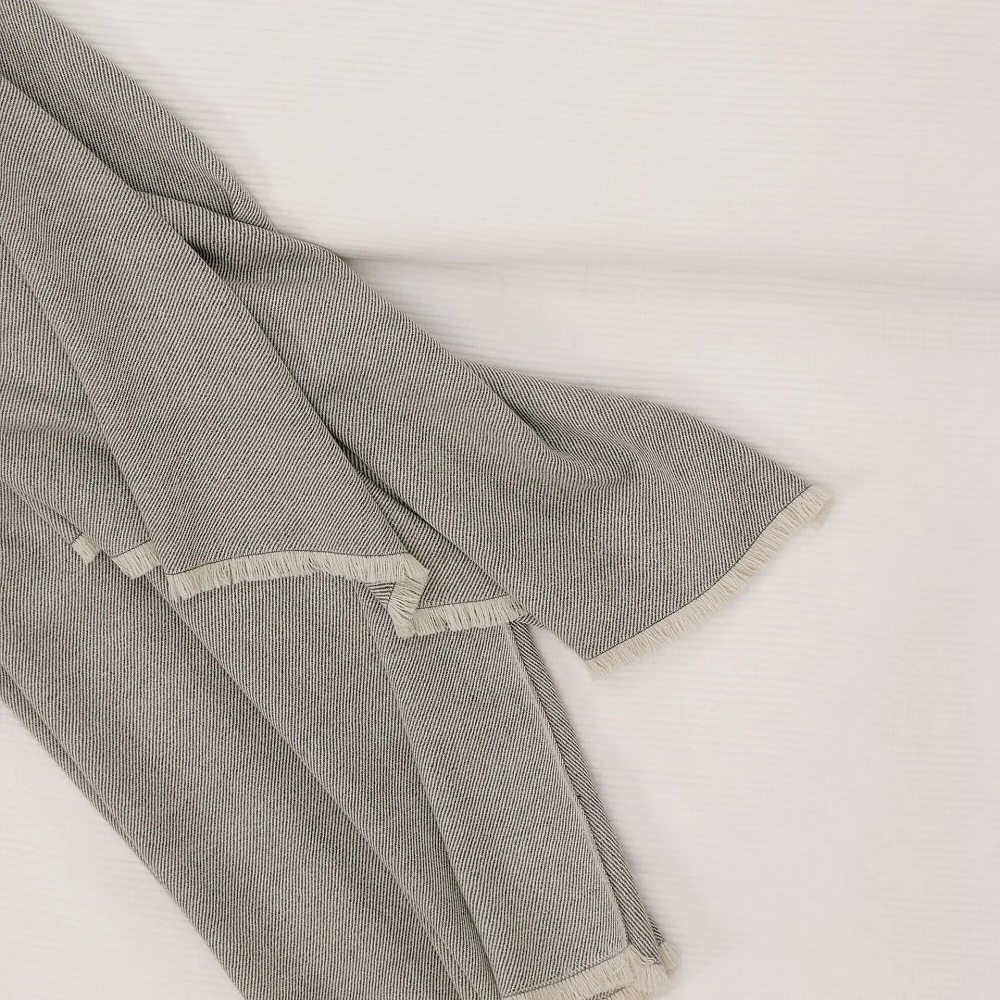 картинка "Alpaca Diagonal" Плед из шерсти альпаки от магазина Textile House